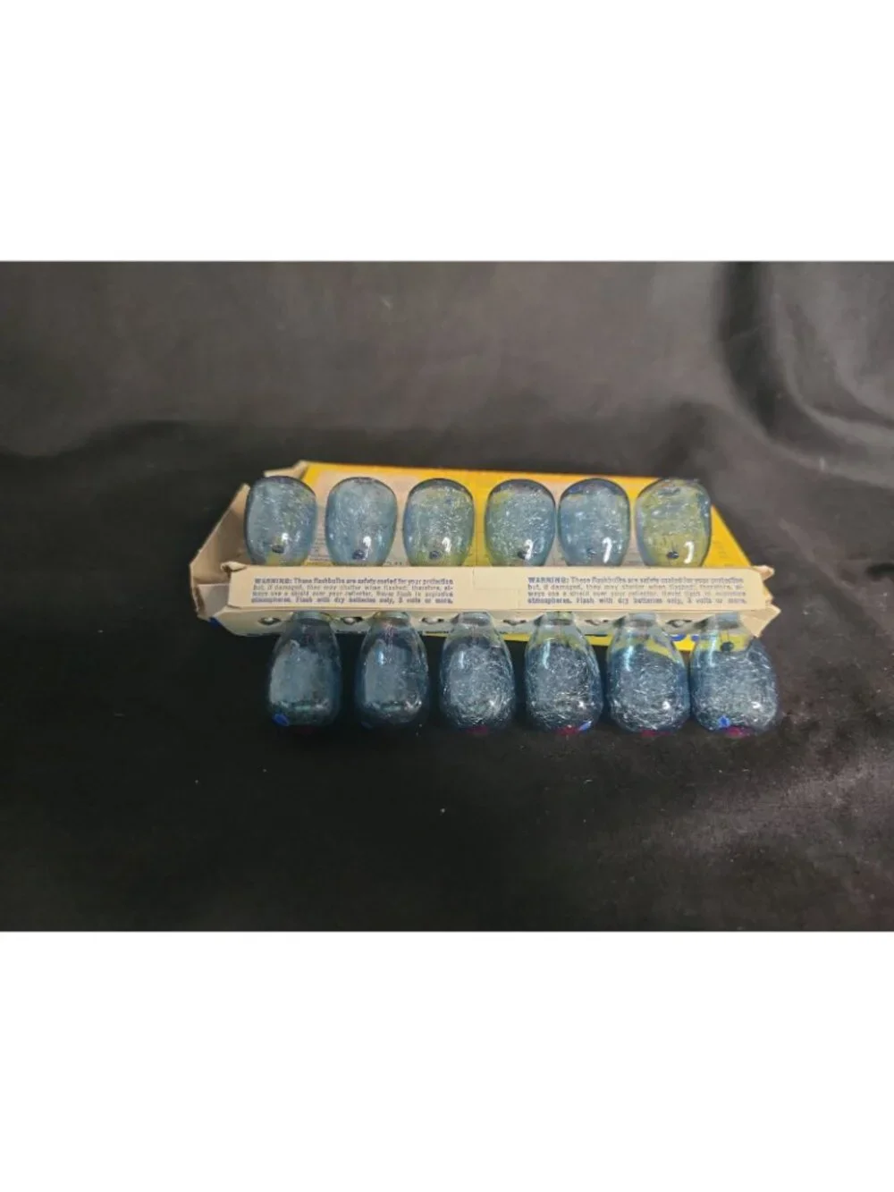 Vintage GE Power Mite Flashbulbs M3B Blue Bulbs 1 Box 12 Bulbs